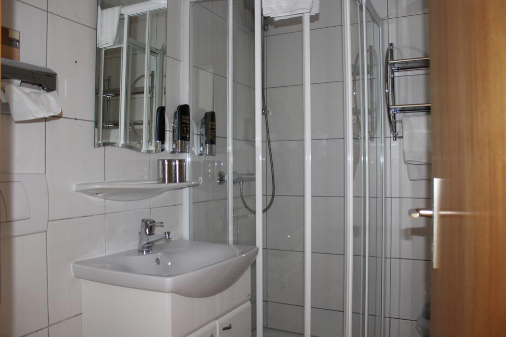 Hotel Gasthof Roessle Rottenburg am Neckar Luaran gambar