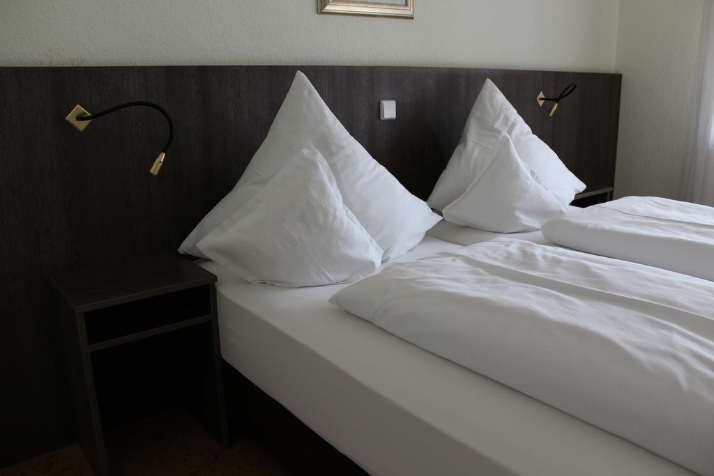 Hotel Gasthof Roessle Rottenburg am Neckar Luaran gambar