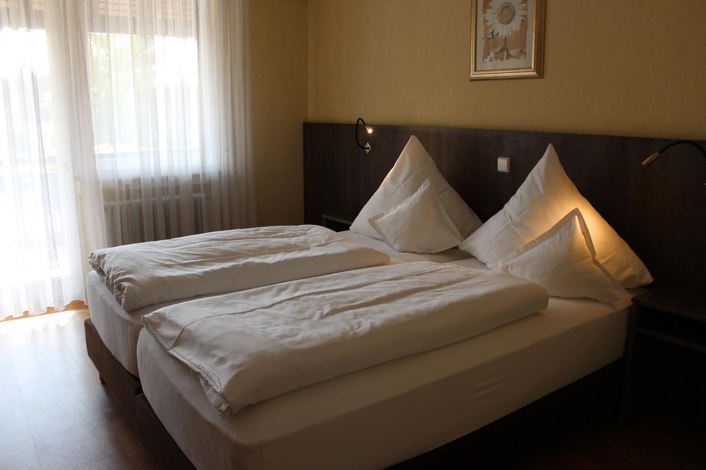 Hotel Gasthof Roessle Rottenburg am Neckar Luaran gambar