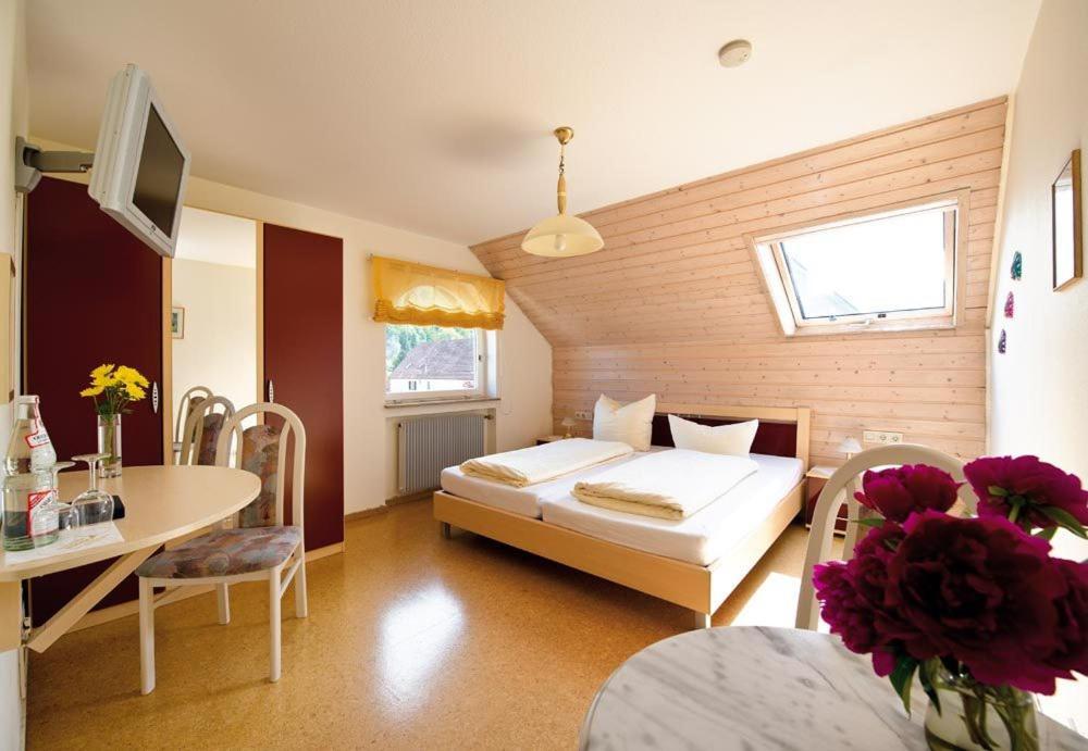 Hotel Gasthof Roessle Rottenburg am Neckar Bilik gambar